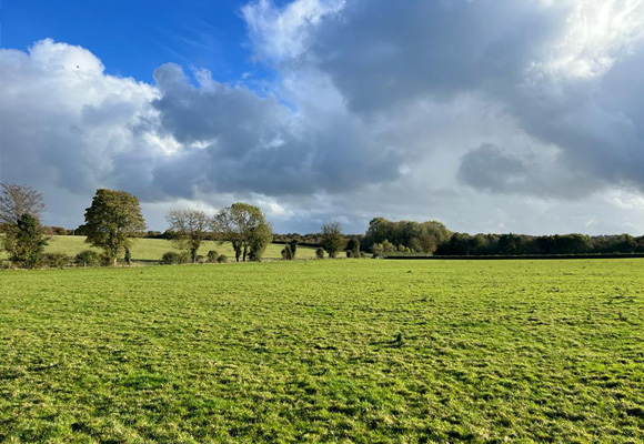 New site between Hungerford and Newbury